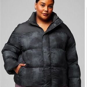 Fabletics Essential Puffer Jacket in Onyx Smudge/Onyx for Women